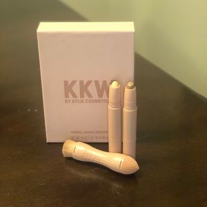 KKW Contour Kit in Light